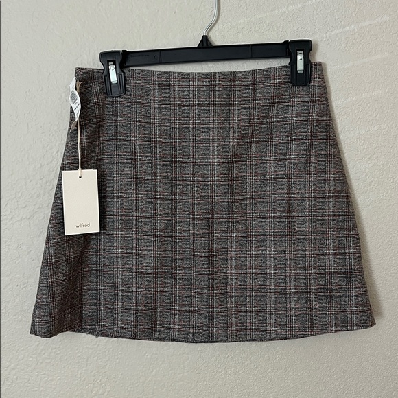 New Aritzia Wilfred New Classic Skirt